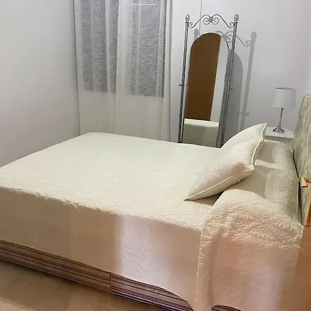 Balcones - 3 Bed With Pool And Parking *