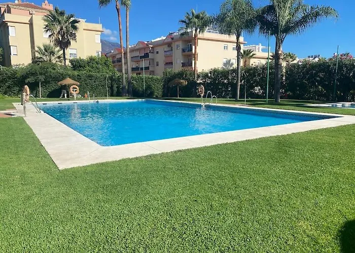 Balcones - 3 Bed With Pool And Parking דירה אסטפונה