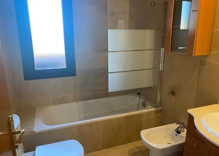 Balcones - 3 Bed With Pool And Parking