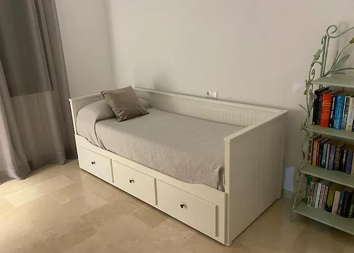 Balcones - 3 Bed With Pool And Parking