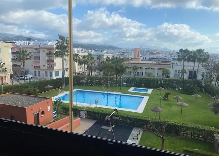 Balcones - 3 Bed With Pool And Parking *